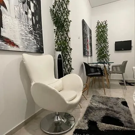 Alfa House In The Center! Apartment Athens